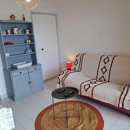 La Brigantine 592, Superbe Vue Pour Ce T2 Avec Piscine. * Агд