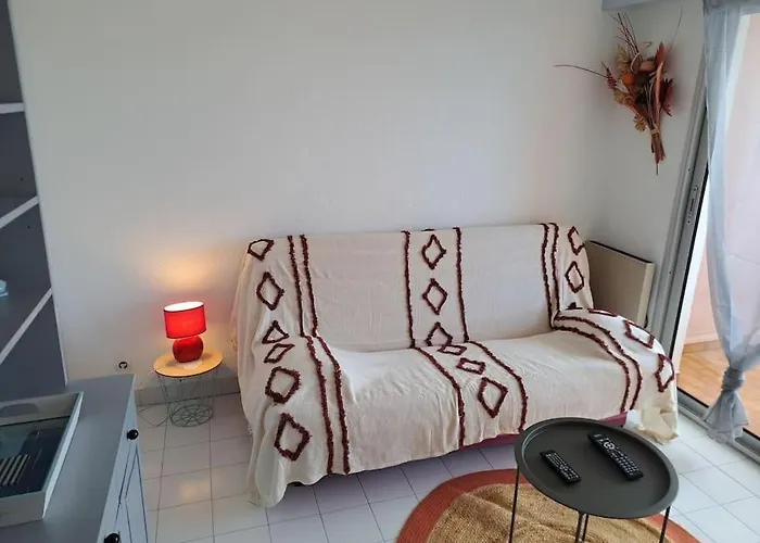 La Brigantine 592, Superbe Vue Pour Ce T2 Avec Piscine. * Agde