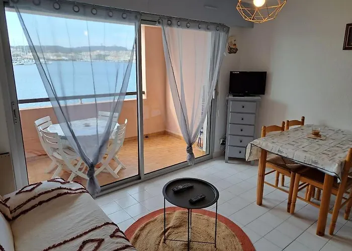 Appartement La Brigantine 592, Superbe Vue Pour Ce T2 Avec Piscine. Agde