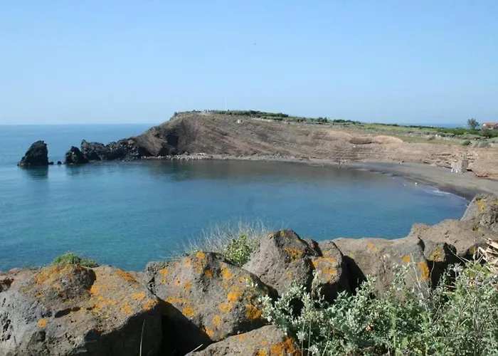 La Brigantine 592, Superbe Vue Pour Ce T2 Avec Piscine. Agde